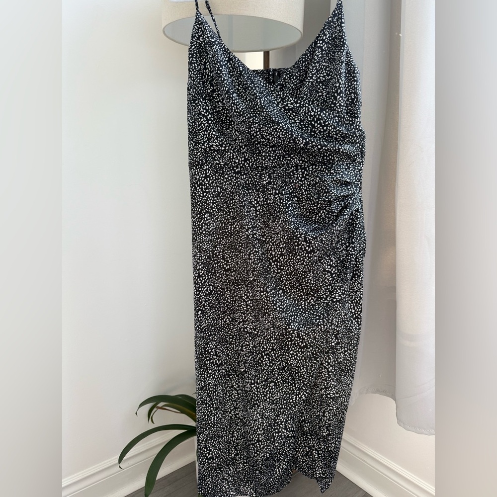Abercrombie Kids Black and White Strapless Dress